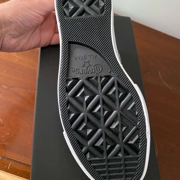 Women's Converse Chuck Taylor All Star Lift Shine Sneakers - Picture 4 of 10